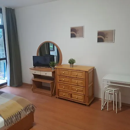 Flora 411 Apartament